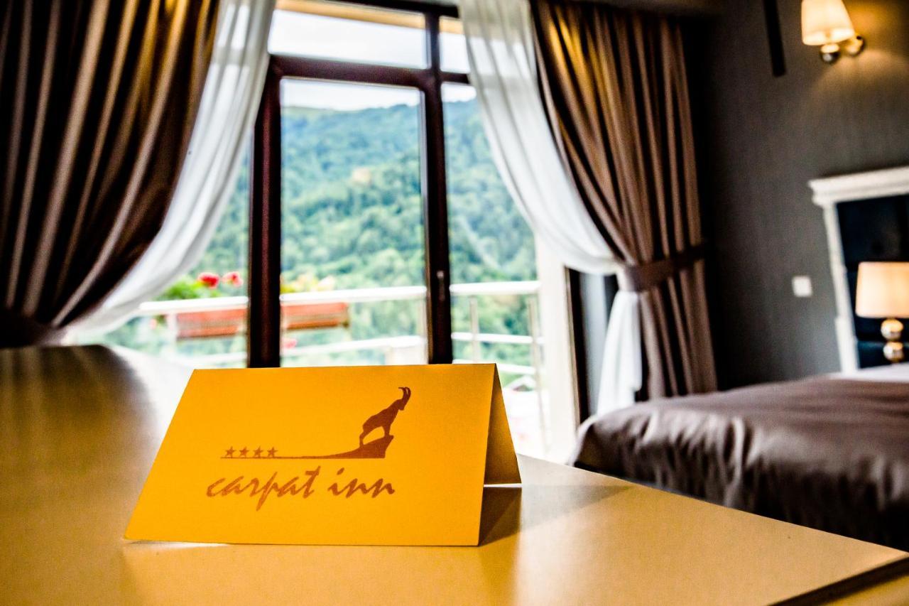 Hotel Carpat Inn アズガ エクステリア 写真